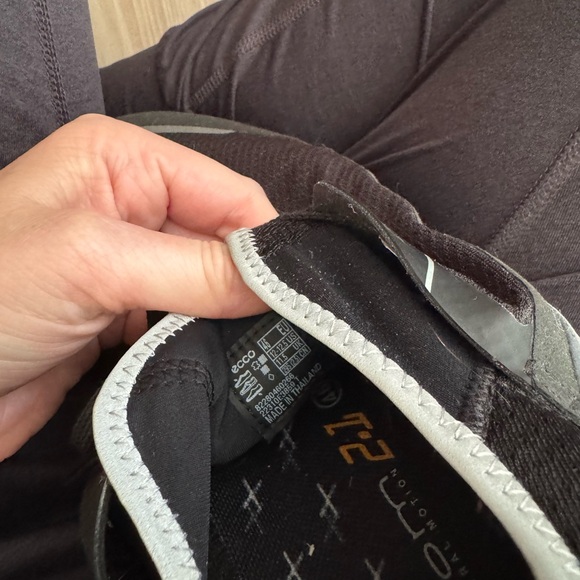 Ecco Biom 2.1 athletic shoes - Picture 2 of 5